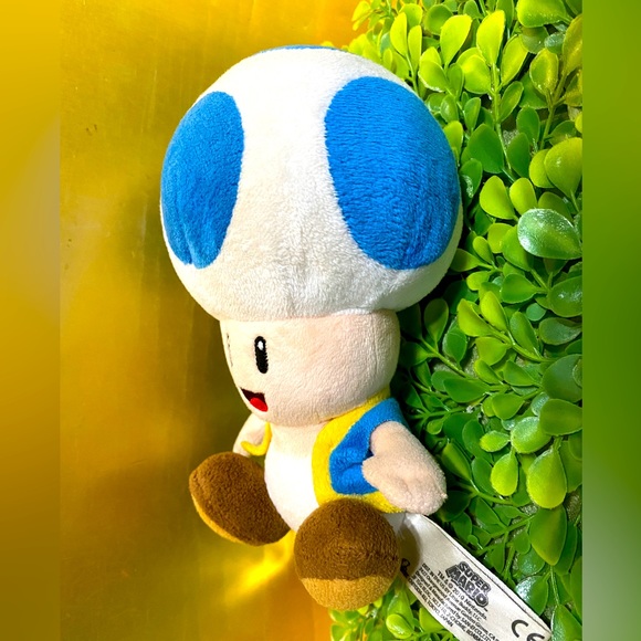 SUPER MARIO NINTENDO VTG 2010 COLlECTIBLE BLUE TOAD PLUSH LITTLE BUDDIE 7” - Picture 4 of 9